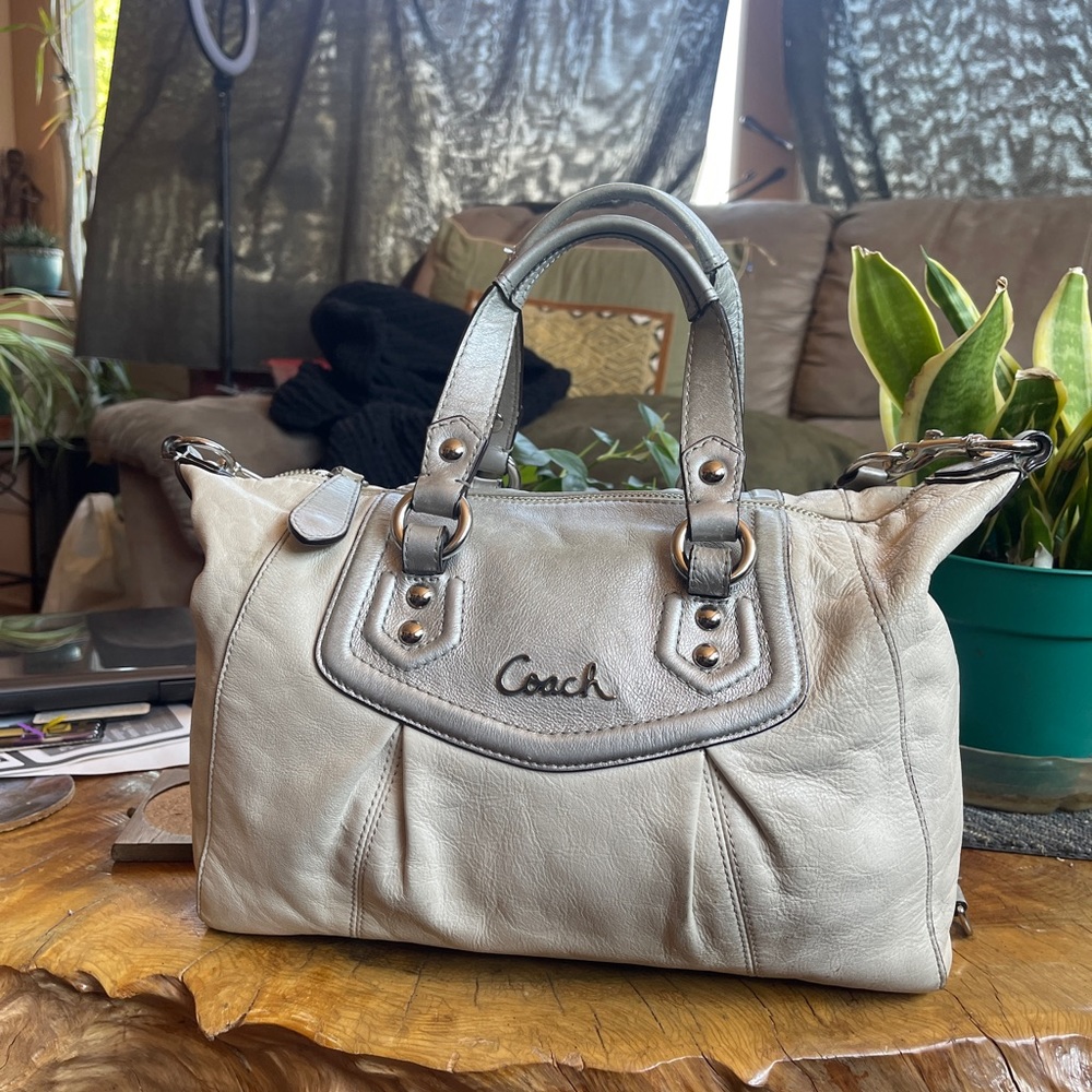 Vintage Coach Ashley Bag Used